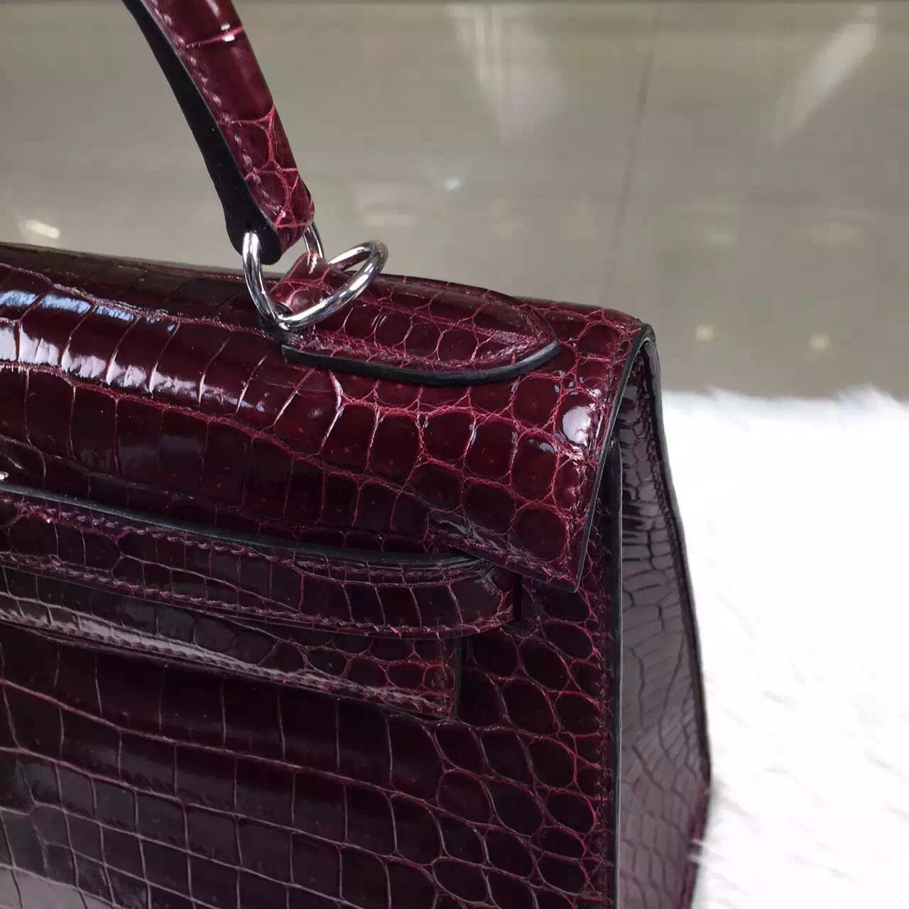 Fashion Women's Bag Hermes Kelly28CM Bordeaux Red Crocodile Shiny Leather