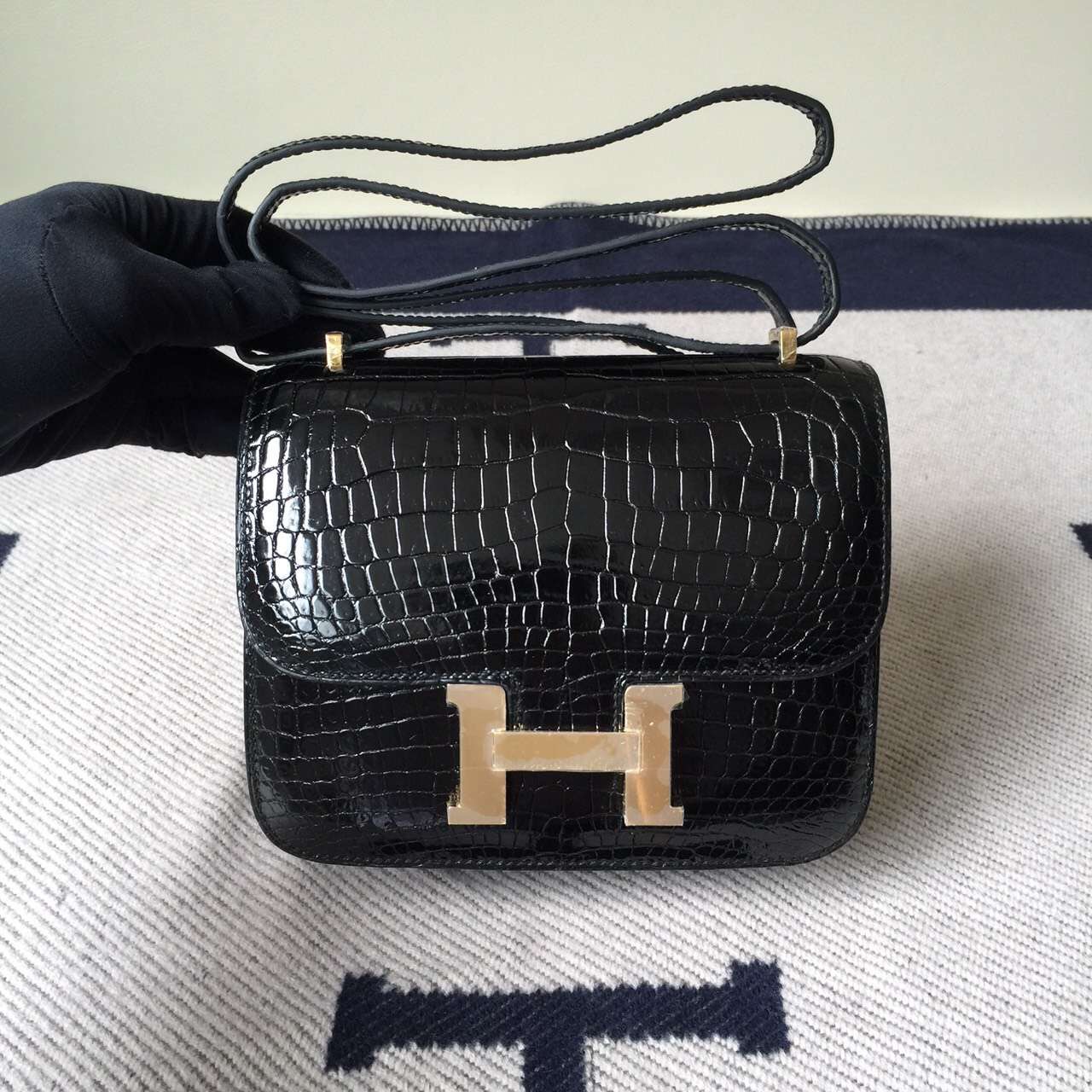 Online Shopping Hermes Black Crocodile Leather Constance Bag 19cm - H ...