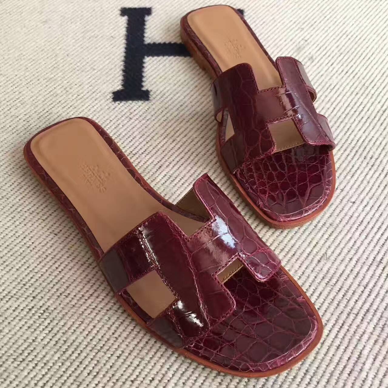 Hand Stitching Hermes Crocodile Leather Sandals Shoes in CK57 Bordeaux ...