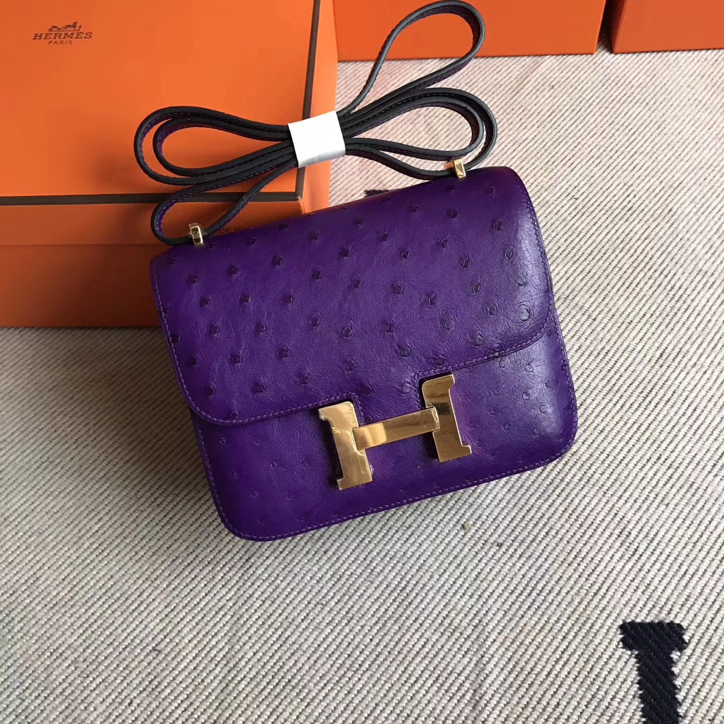 Elegant Hermes 5C Violet Ostrich Leather Constance18cm Shoulder Bag ...