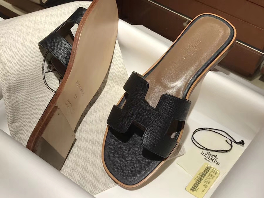 Elegant Hermes Calf Leather Women’s Flat Sandals Shoes in Black Size35 ...