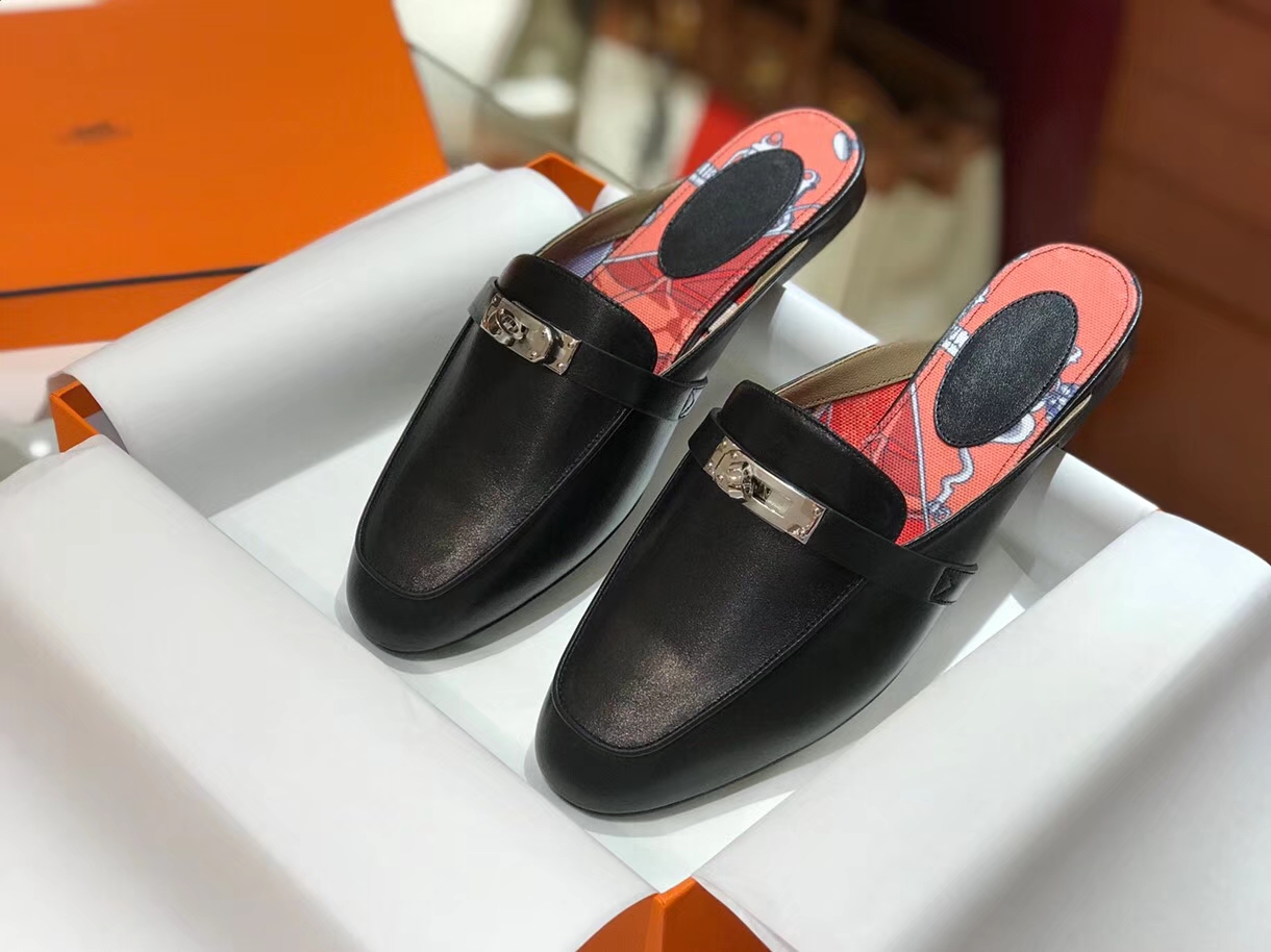2018 Autumn New Hermes Mini Kelly Buckle Kell Style Black Flat Shoes 35