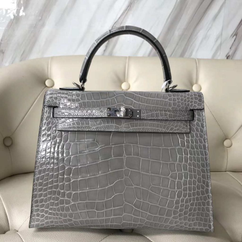 М28 сумки. Эрмес Келли 25. Hermes Kelly Crocodile. Сумка Эрмес Келли 25 см крокодил. Kelly Mini Hermes серая.