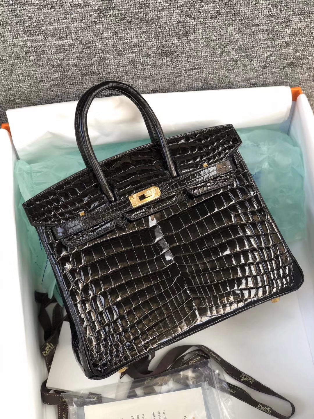 Discount Hermes Birkin Bag35cm Gold HCP Crocodile Leather Ladies' Top  Handles
